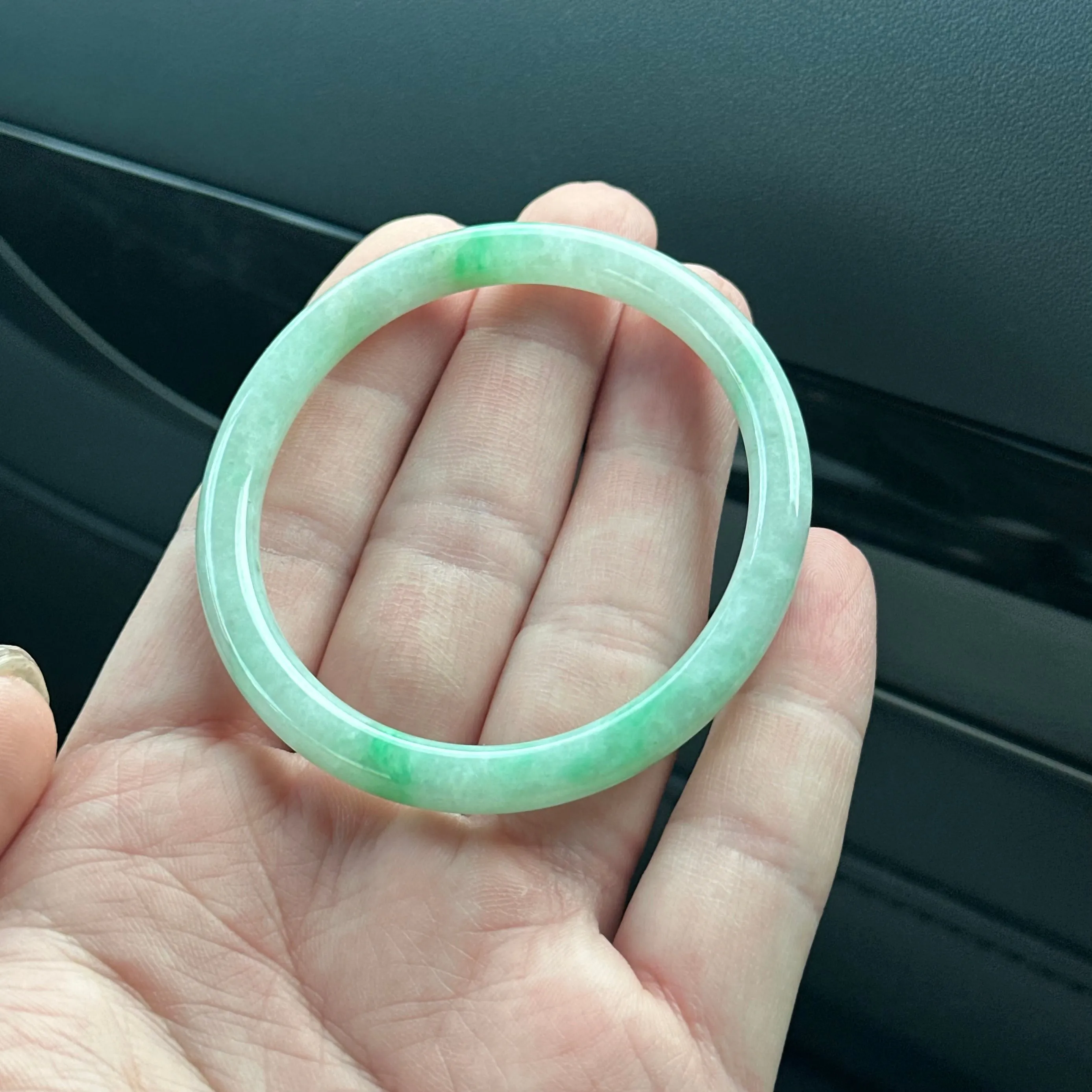 53.0mm Glowmint Slim Cut Oval Rounded Jadeite Bangle