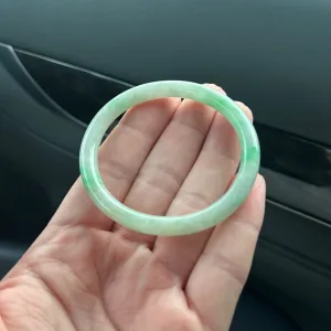 53.0mm Glowmint Slim Cut Oval Rounded Jadeite Bangle