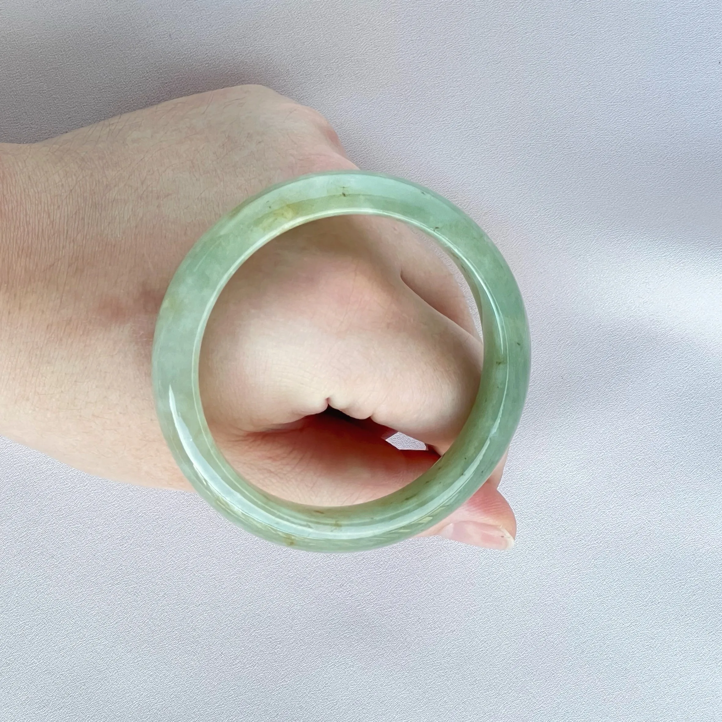 62358 58.3mm Green Type A Jadeite Bangle