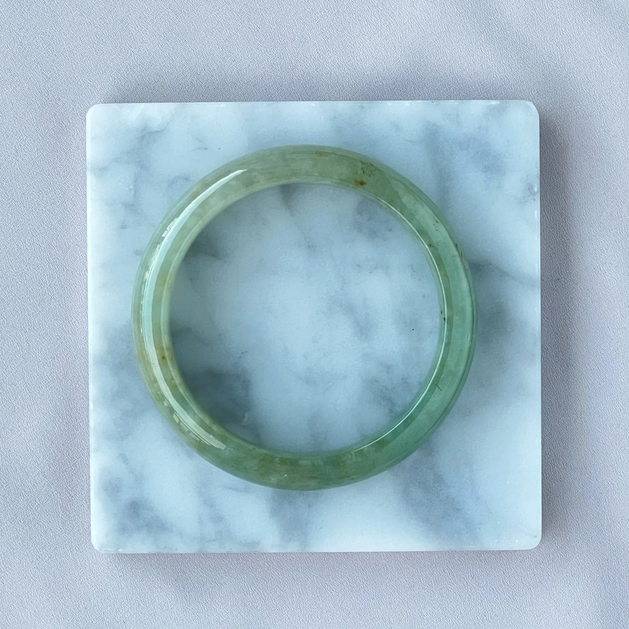 62358 58.3mm Green Type A Jadeite Bangle