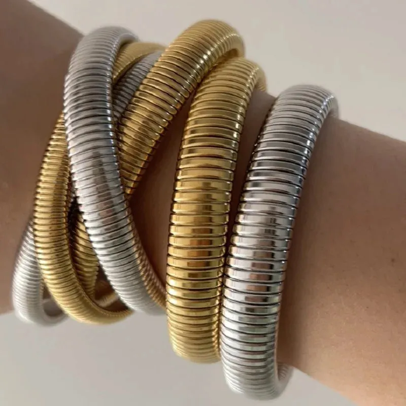 A&A Chic Expandadable Bangle
