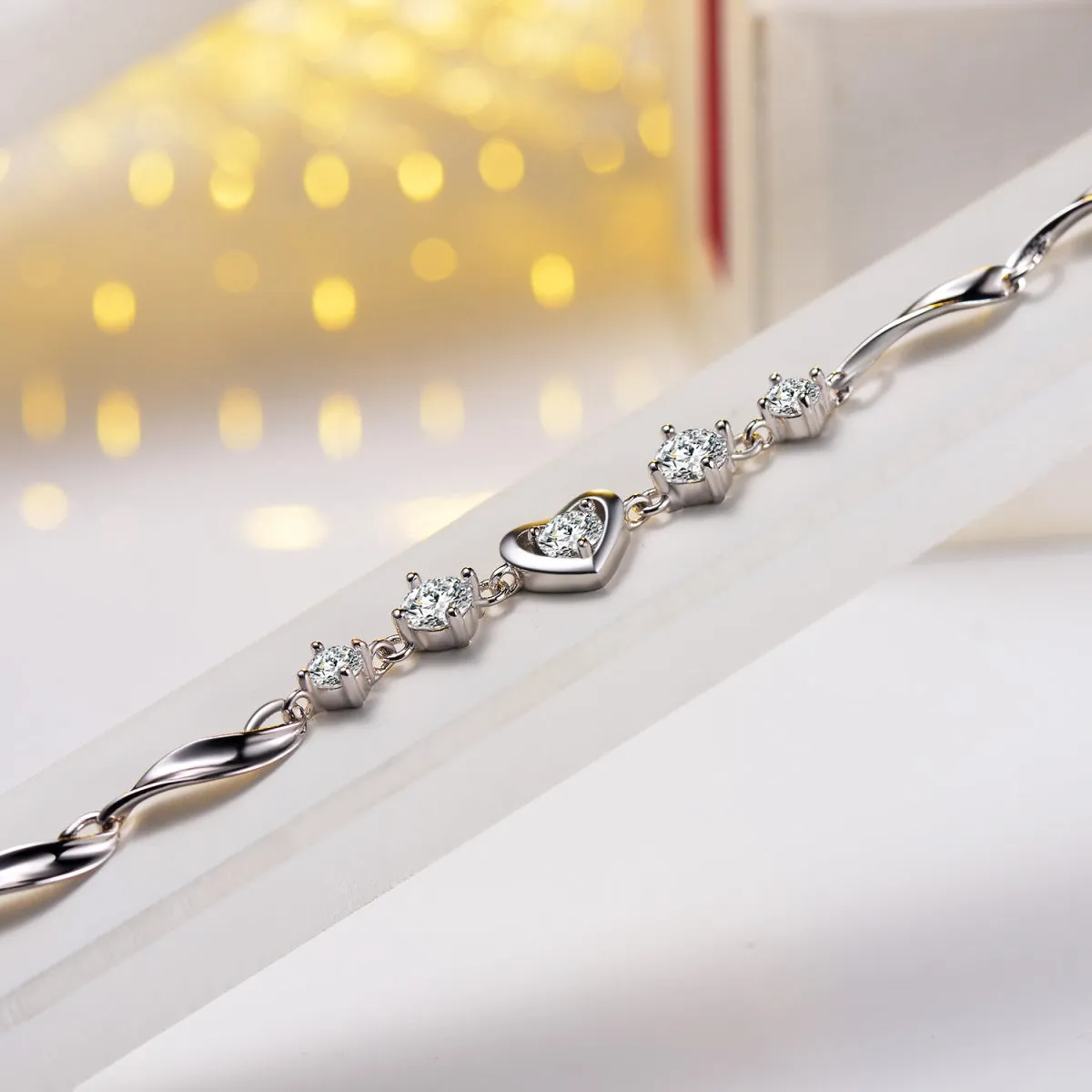 Bezel Heart Round Crystal Curved Chain Bracelet