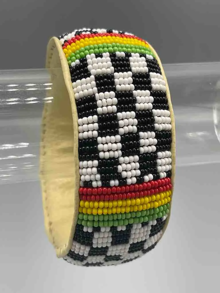 Checkerboard Design Wide Beaded Leather Bracelet - Mali