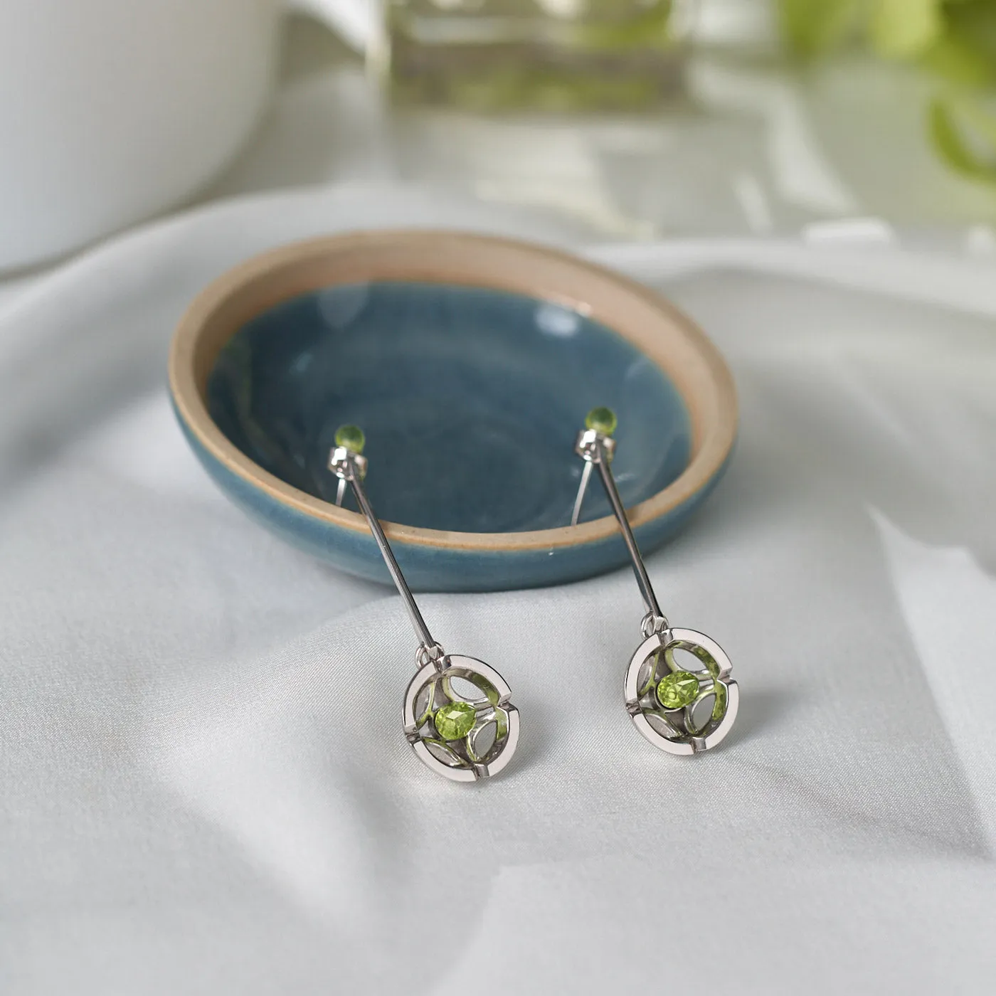 Jalan Besar Drop Earrings - Sterling Silver - Peridot