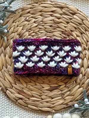 Lotus Flower Headband in Anniversario