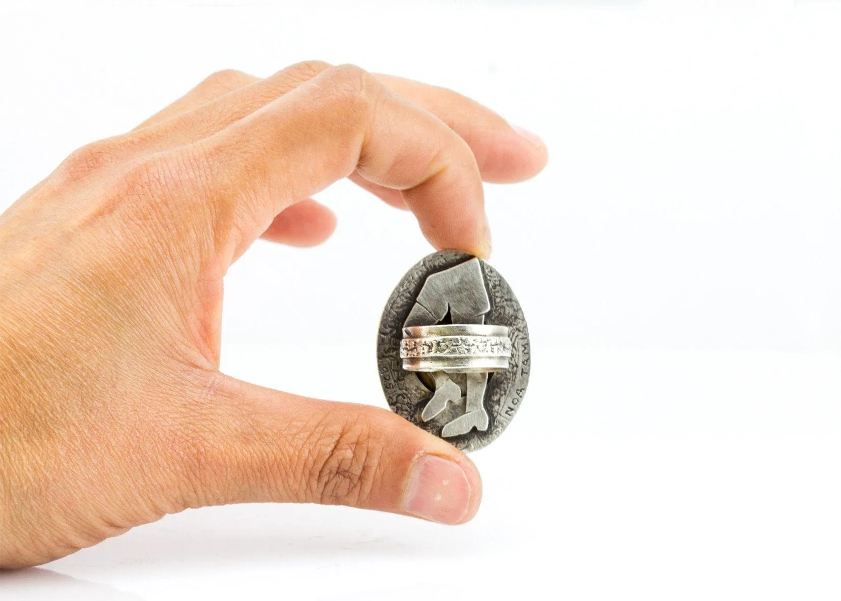 Stylish Face Coin Medallion Ring
