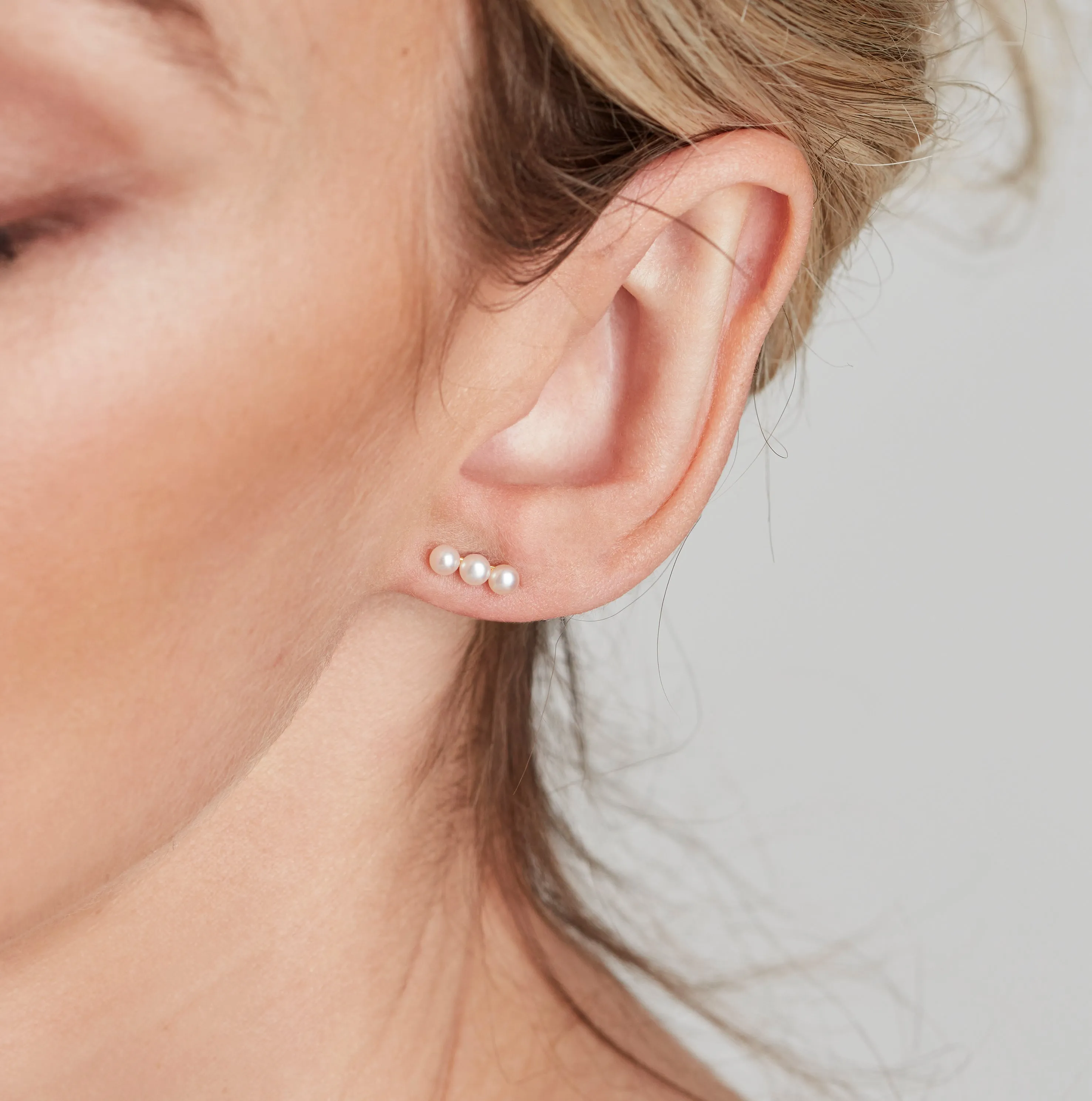 Trio Bar Pearl Stud Earrings
