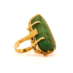 Vintage 18K Yellow Gold Malachite Cocktail Ring