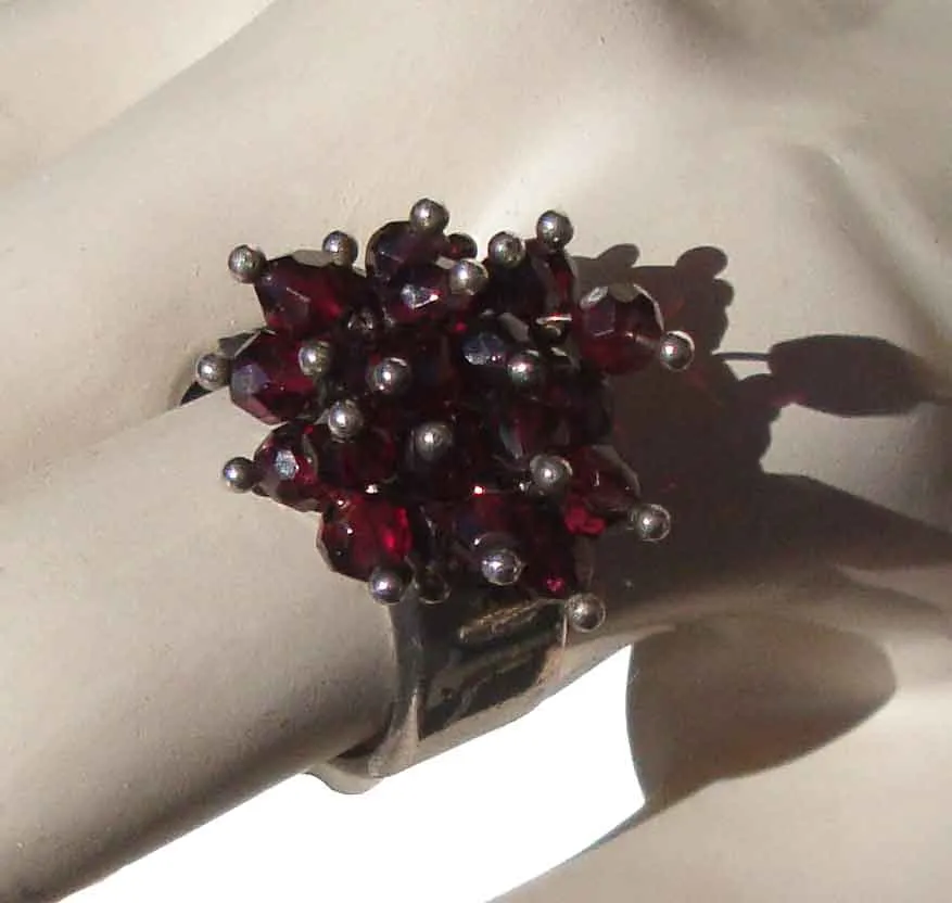Vintage Sterling Silver & Garnet Cluster Ring Artisan Made Sz 9